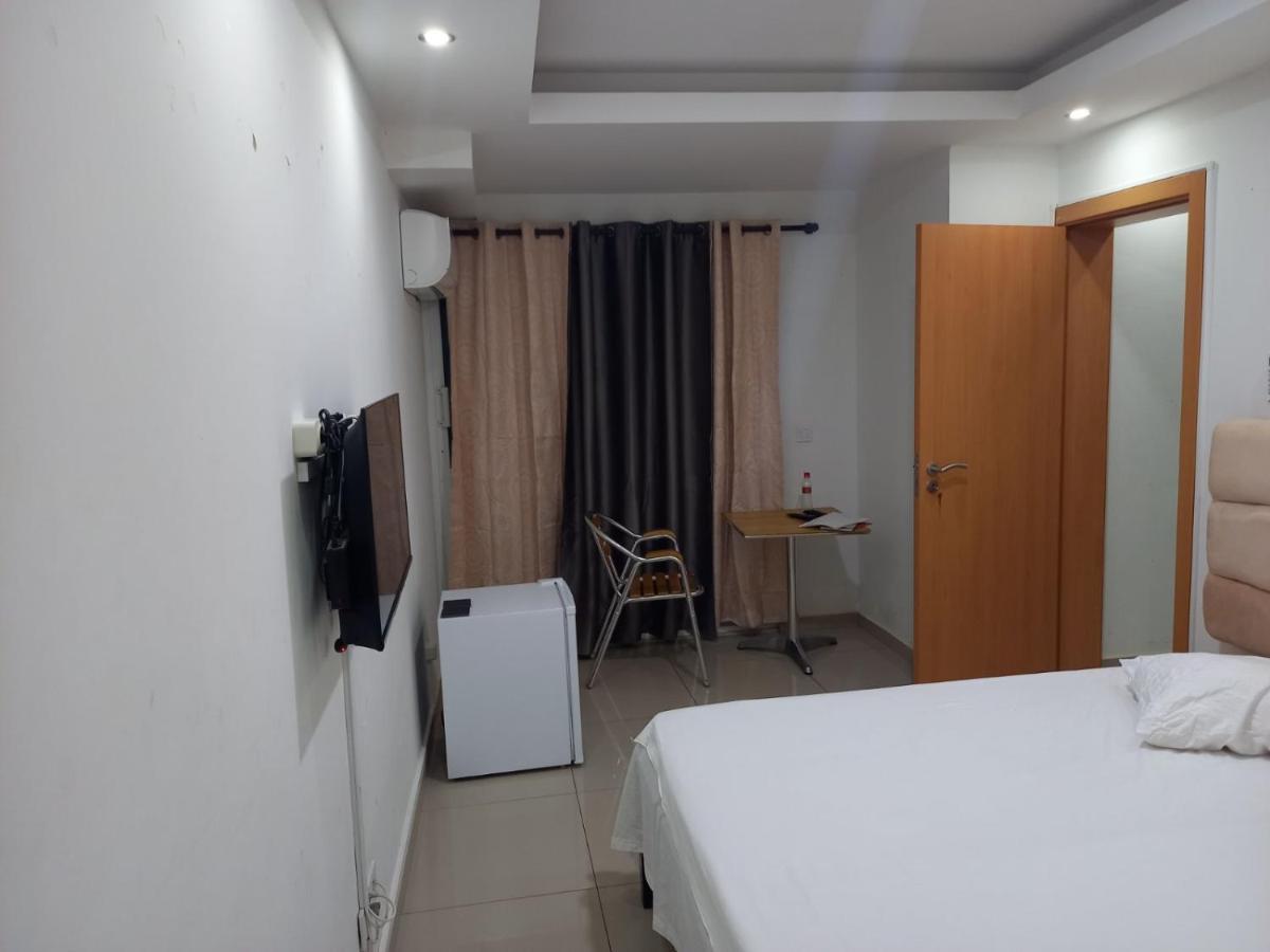 Hostel Pull Up Praia Exteriér fotografie